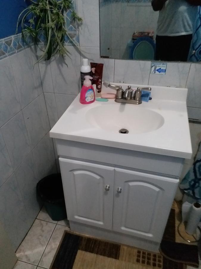 Cozy Apartment 3 Kingston Bagian luar foto