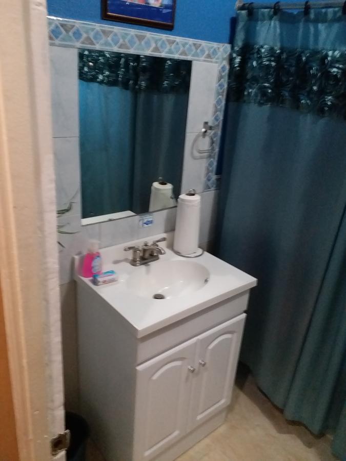 Cozy Apartment 3 Kingston Bagian luar foto